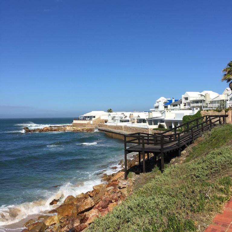 The Cove Guesthouse, Mossel Bay Exterior photo