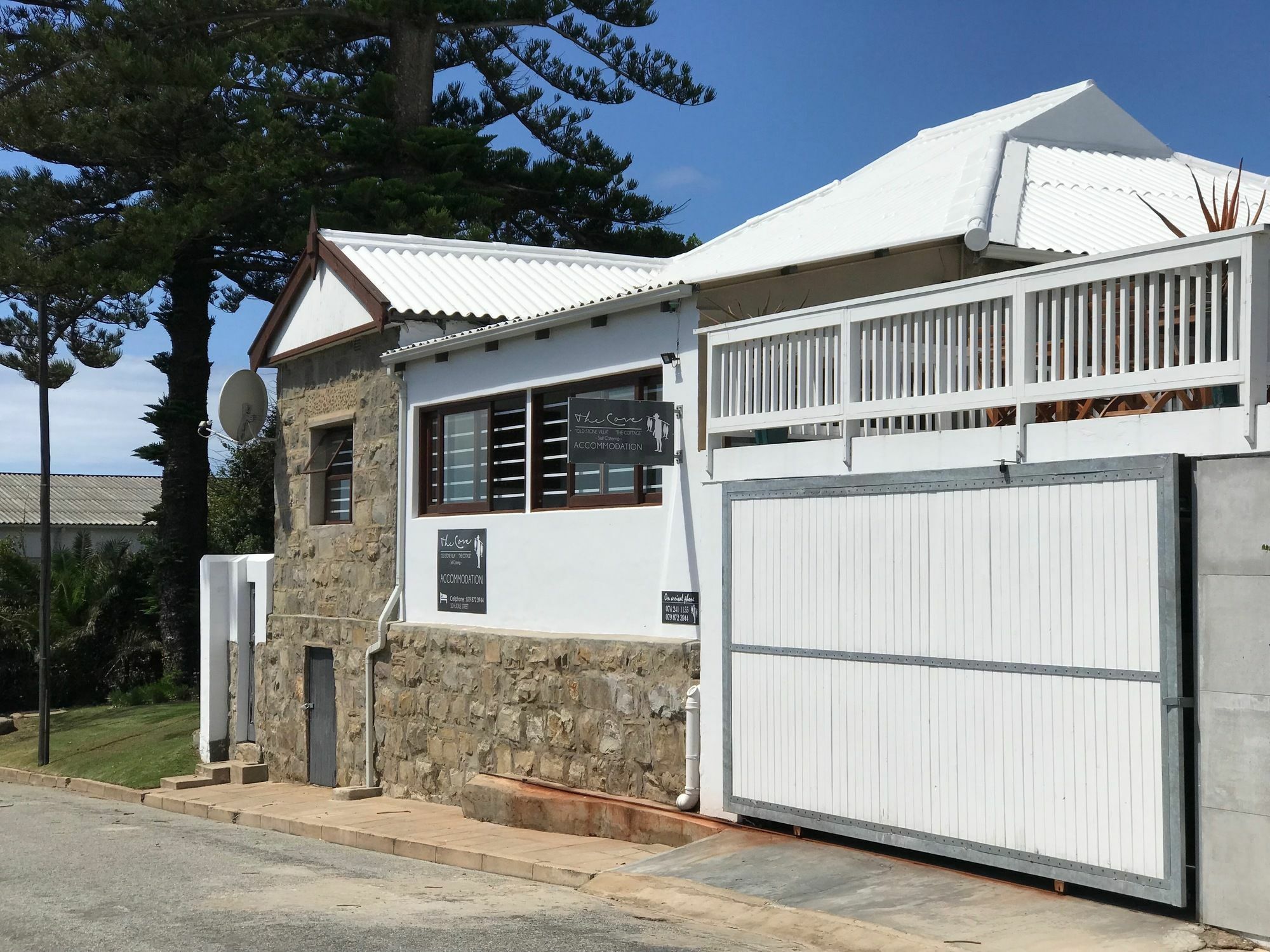 The Cove Guesthouse, Mossel Bay Exterior photo